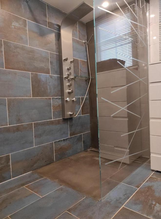 קלוסטר Haldi Apartment מראה חיצוני תמונה